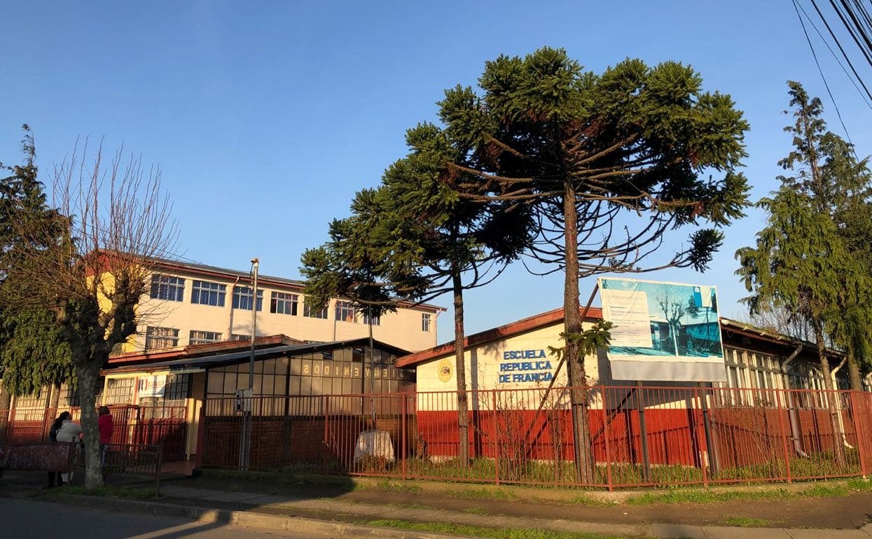 Escuela Republica De Francia
