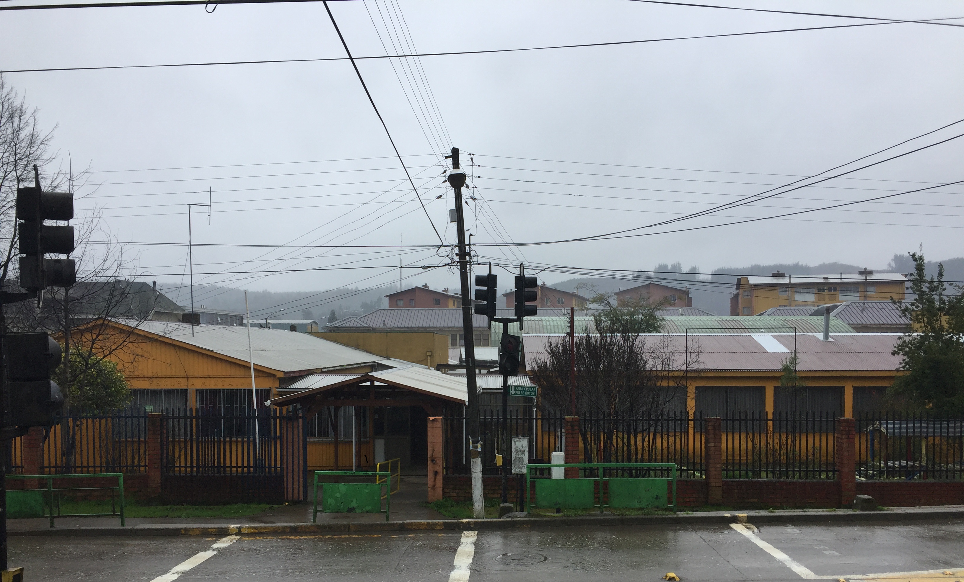 Escuela Cuatro De Octubre
