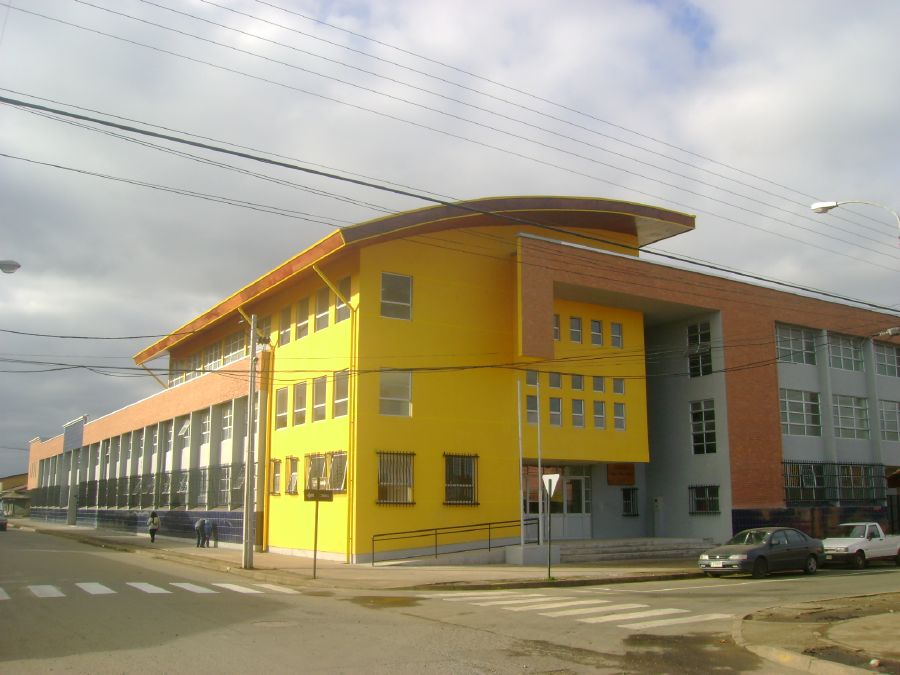 Escuela Arturo Prat Chacon