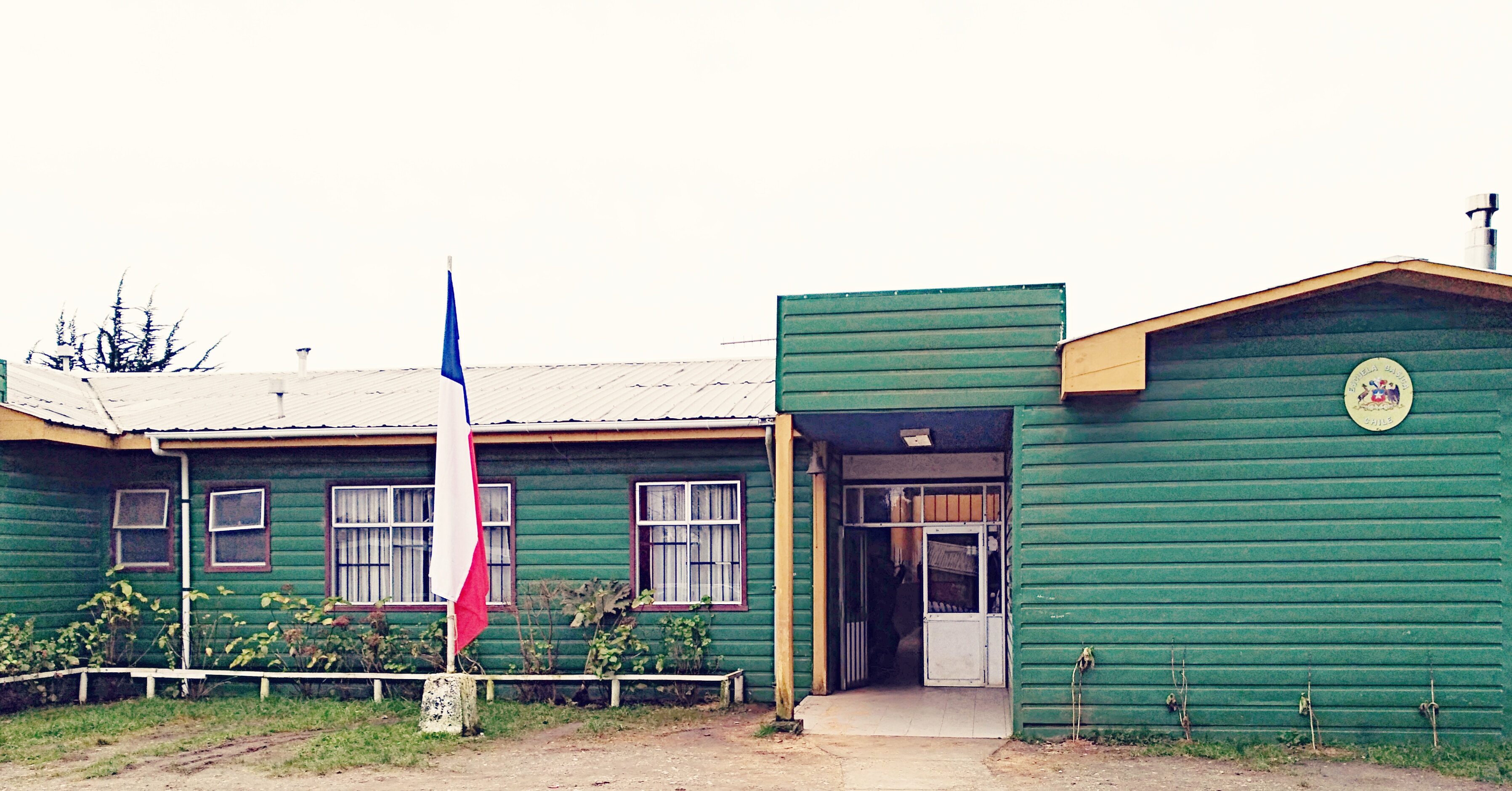Escuela Basica Garcia Hurtado De Mendoza
