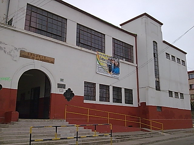 Colegio Heroes De La Concepcion