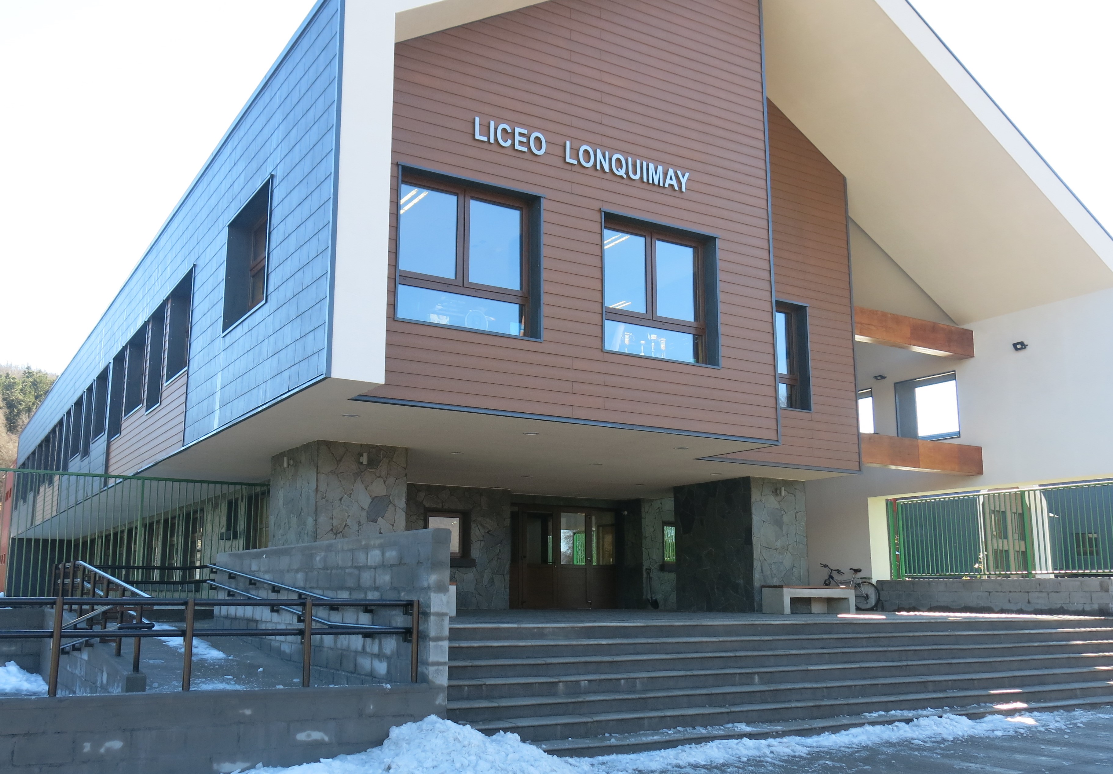 Liceo Bicentenario Polivalente Lonquimay