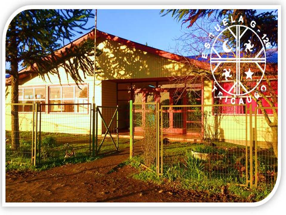 Escuela Tricauco