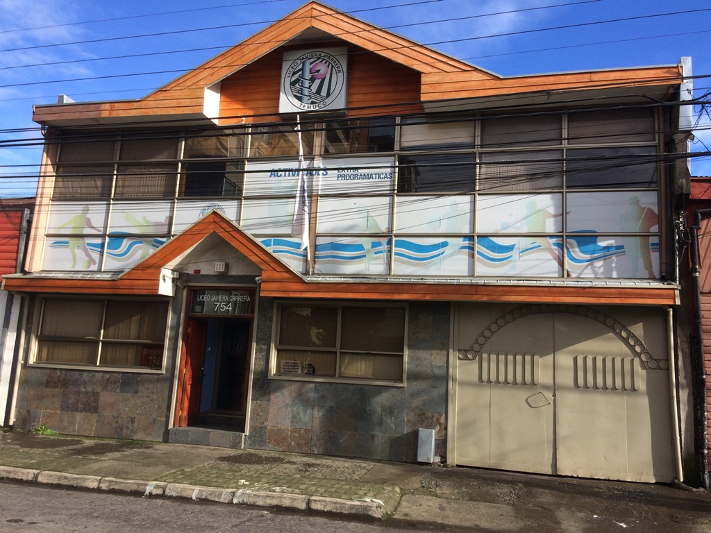 Complejo Educacional Javiera Carrera