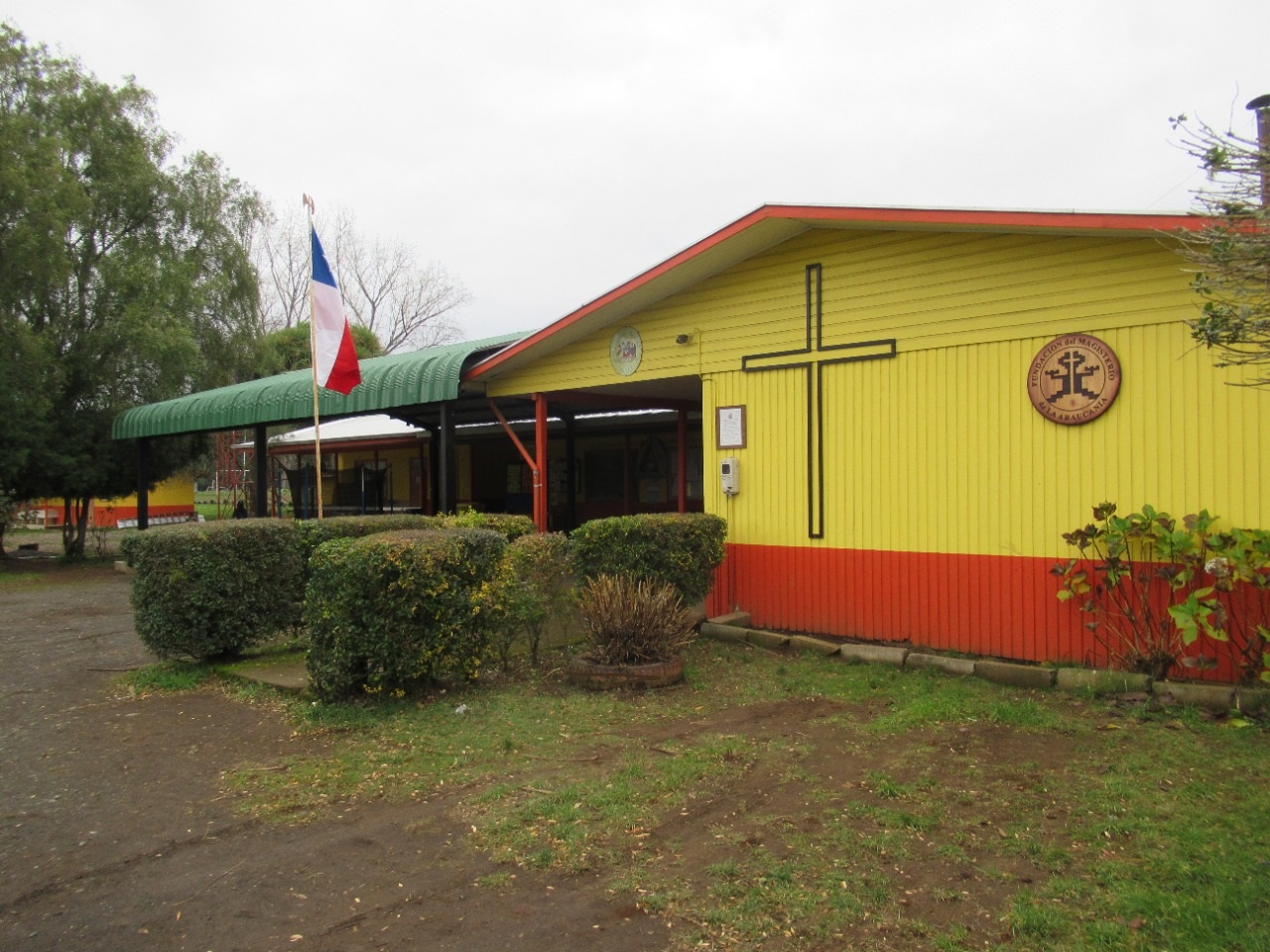 Escuela Particular Cruz De Mayo