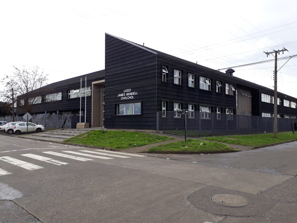 Liceo Bicentenario James Mundell