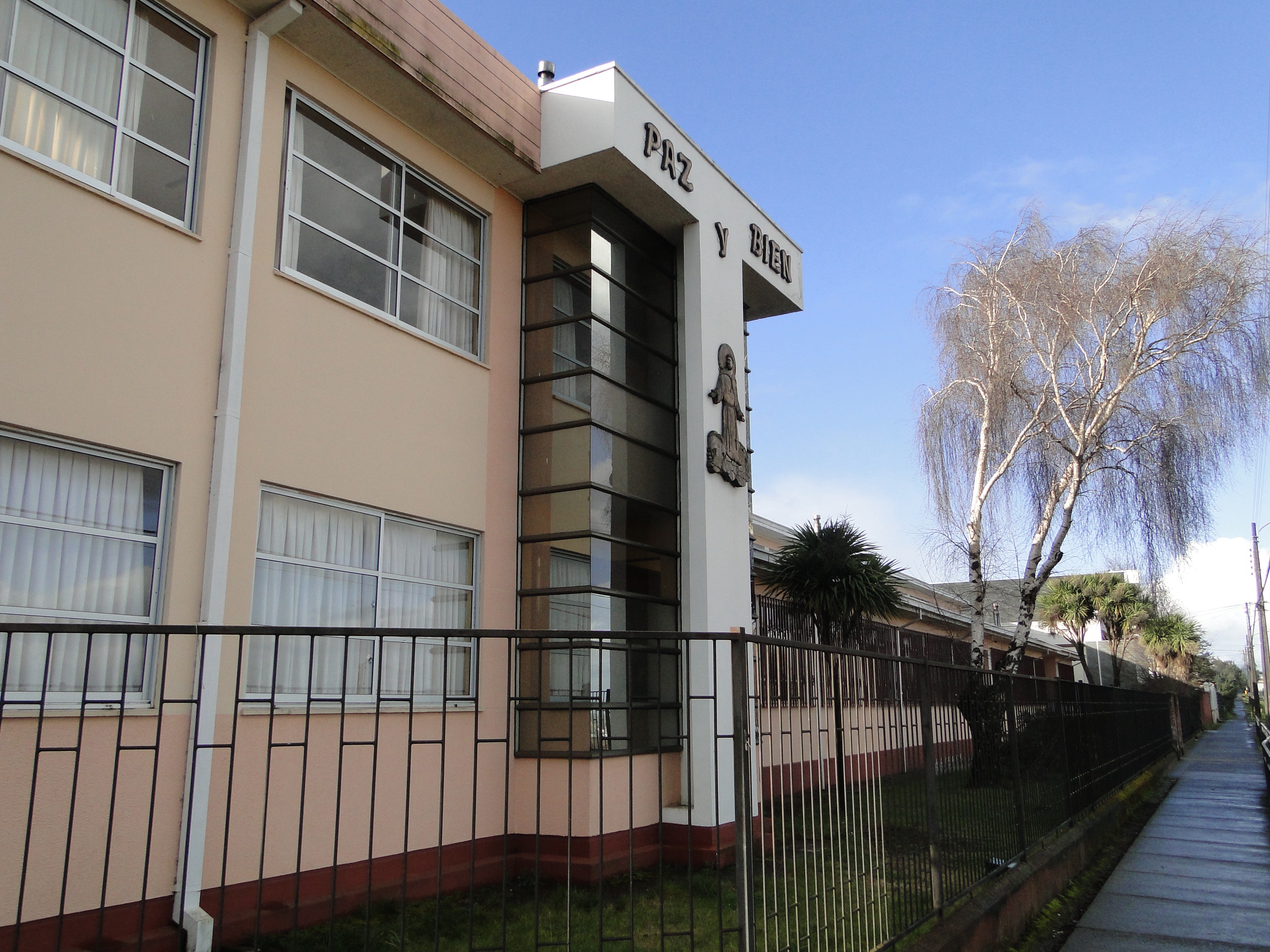 Liceo San Fco De Asis De Nva Imperial