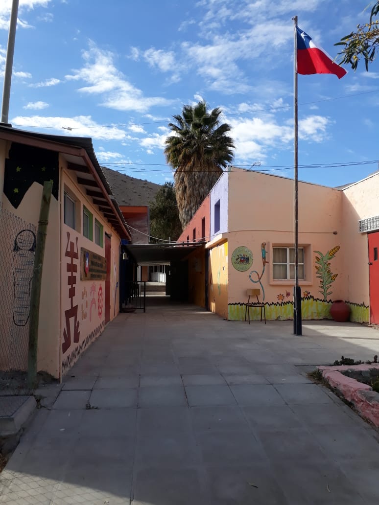 Escuela Valle De Esquina