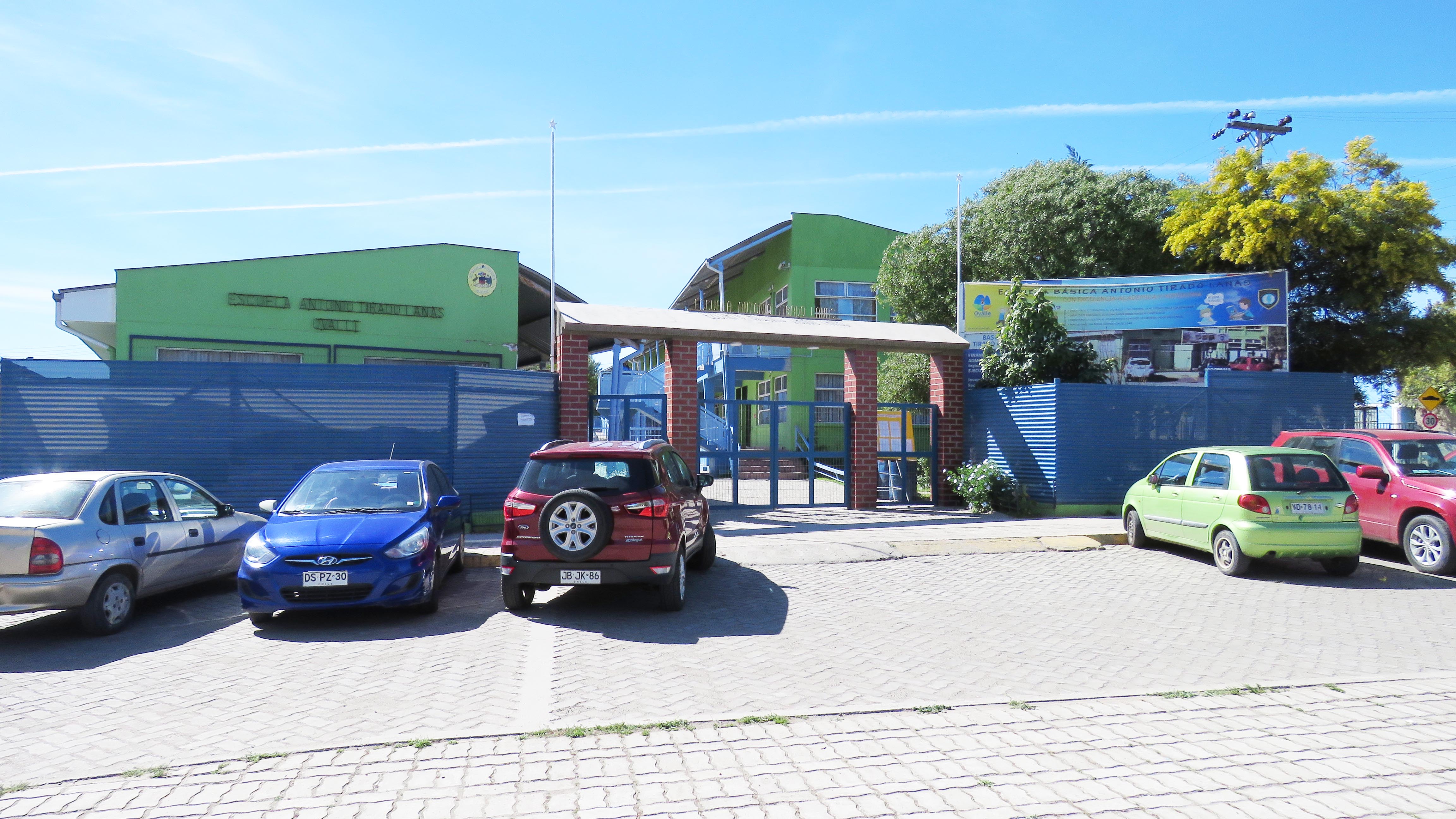 Escuela Antonio Tirado Lanas