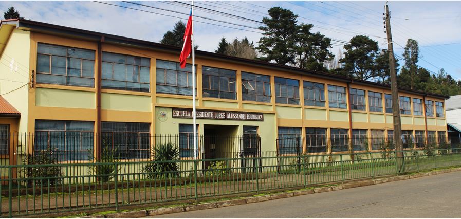 Escuela Presidente Jorge Alessandri R.