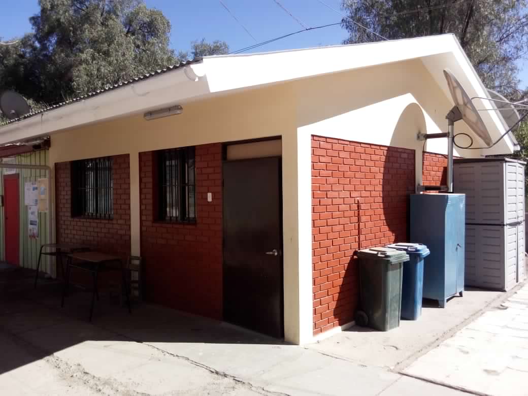 Escuela Valle De Camarones