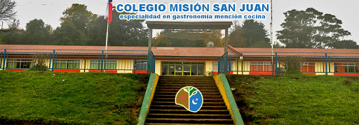 Colegio Bicentenario De Excelencia Mision San Juan De La Costa