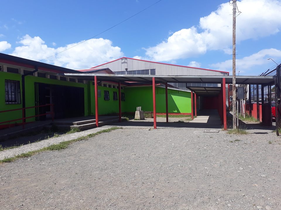 Escuela Marcela Paz