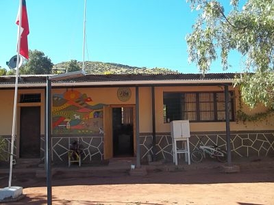 Escuela Basica Los Maitenes De Samo Alto