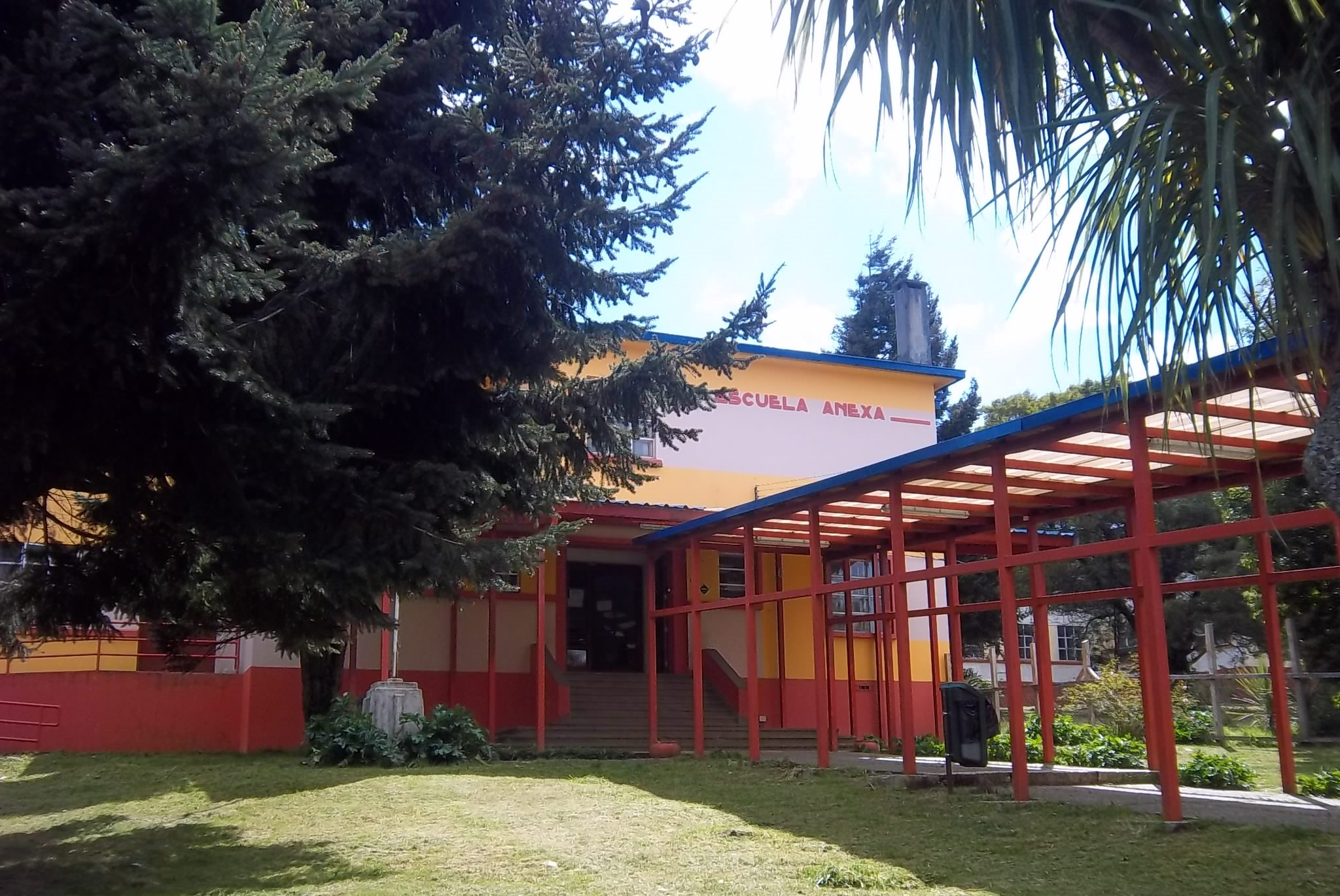 Escuela Anexa