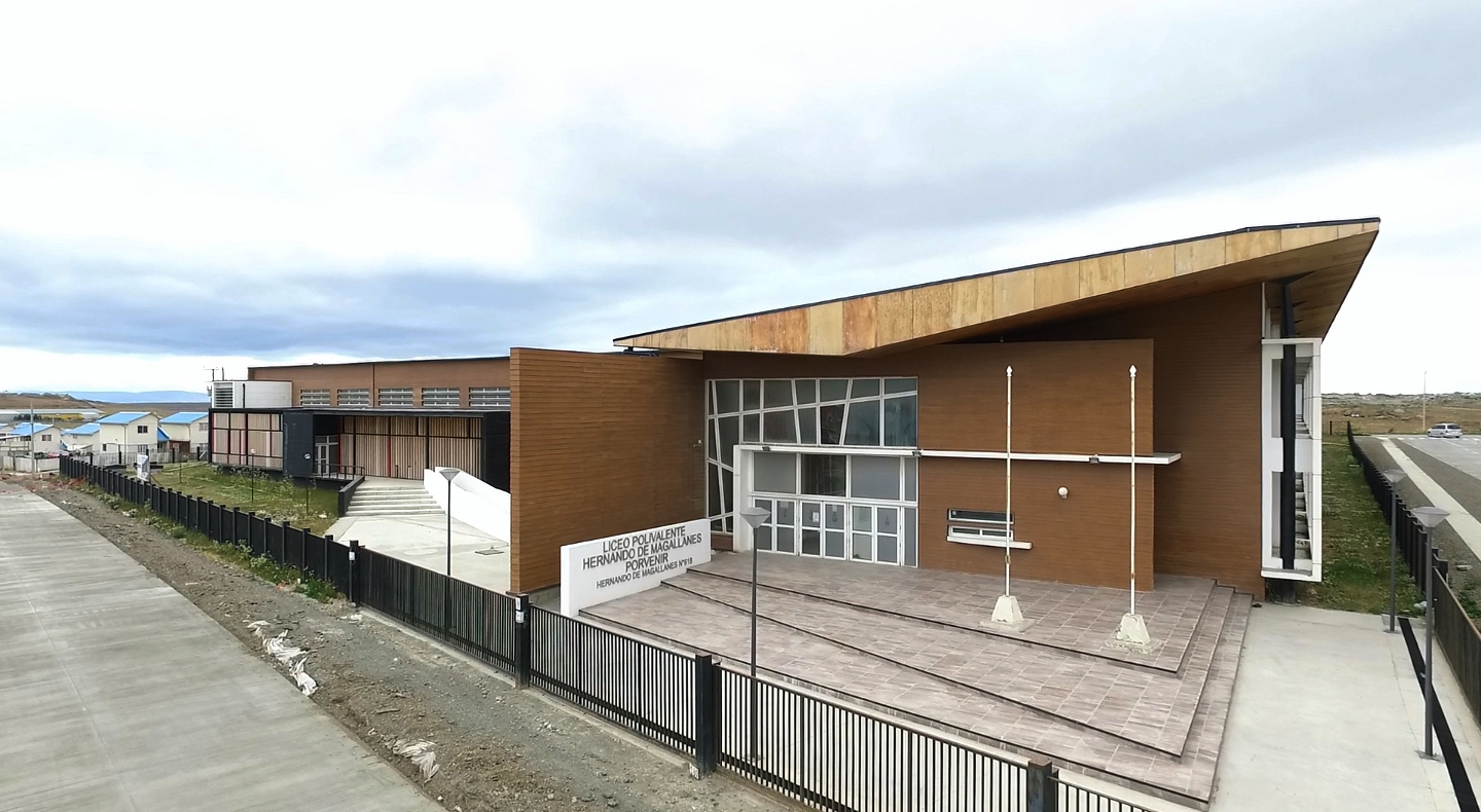Liceo Bicentenario Hernando De Magallanes
