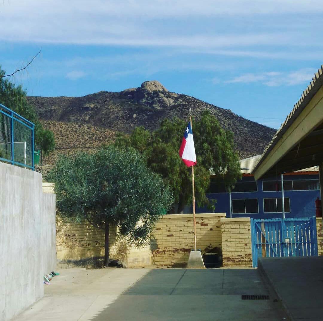 Escuela Los Azahares De Cerro Blanco