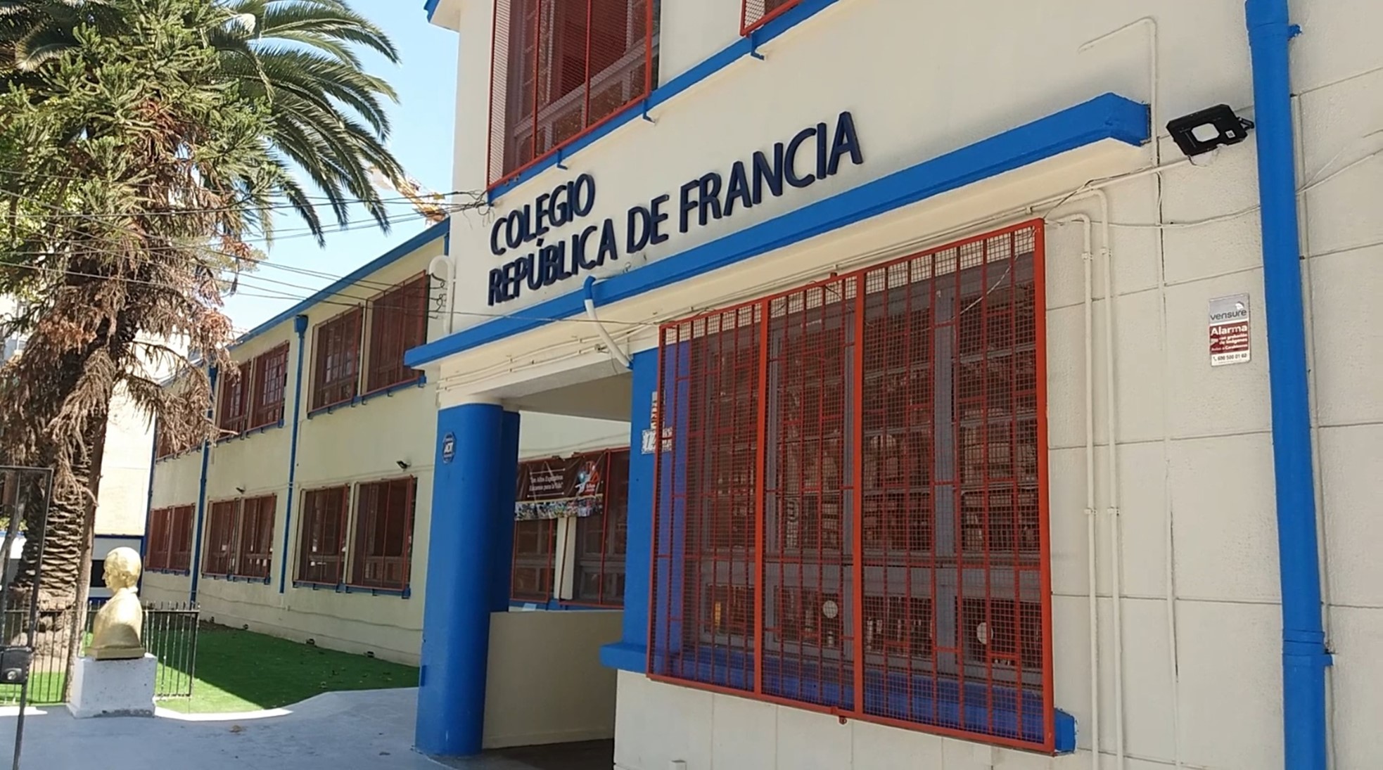Escuela Republica De Francia