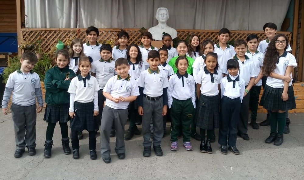 Escuela Particular Lucila Godoy