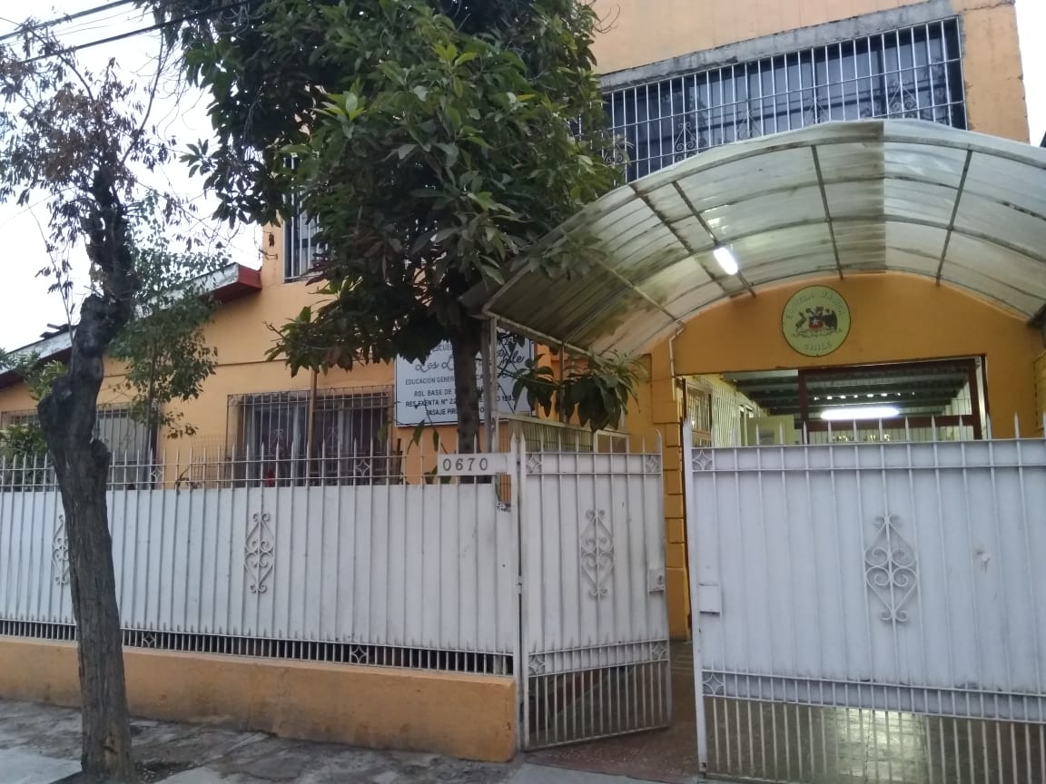 Escuela Particular Los Lagos Chile